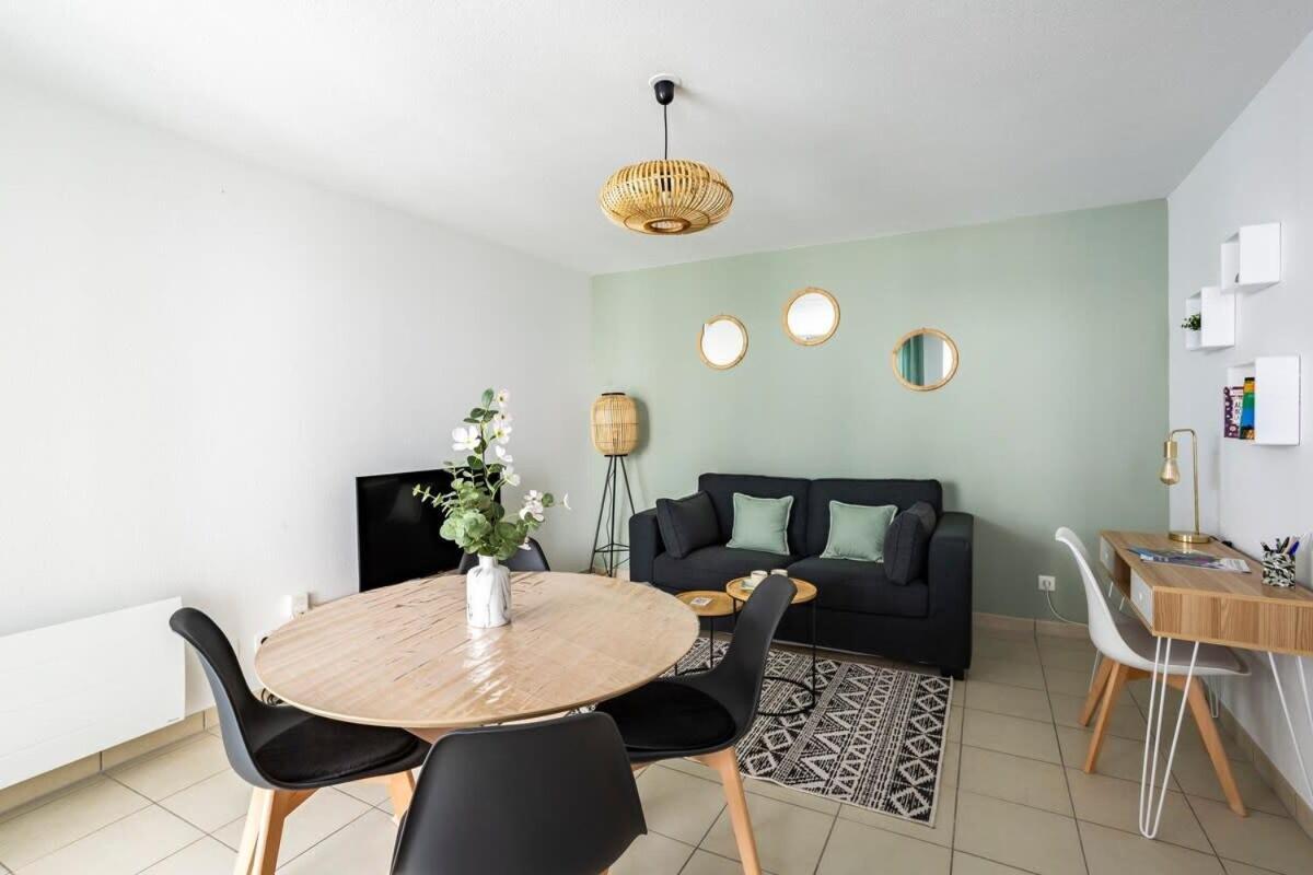 Ferienwohnung Le Sevigne - Cosy Et Calme - Balcon Et Parking Cesson-Sévigné Exterior foto