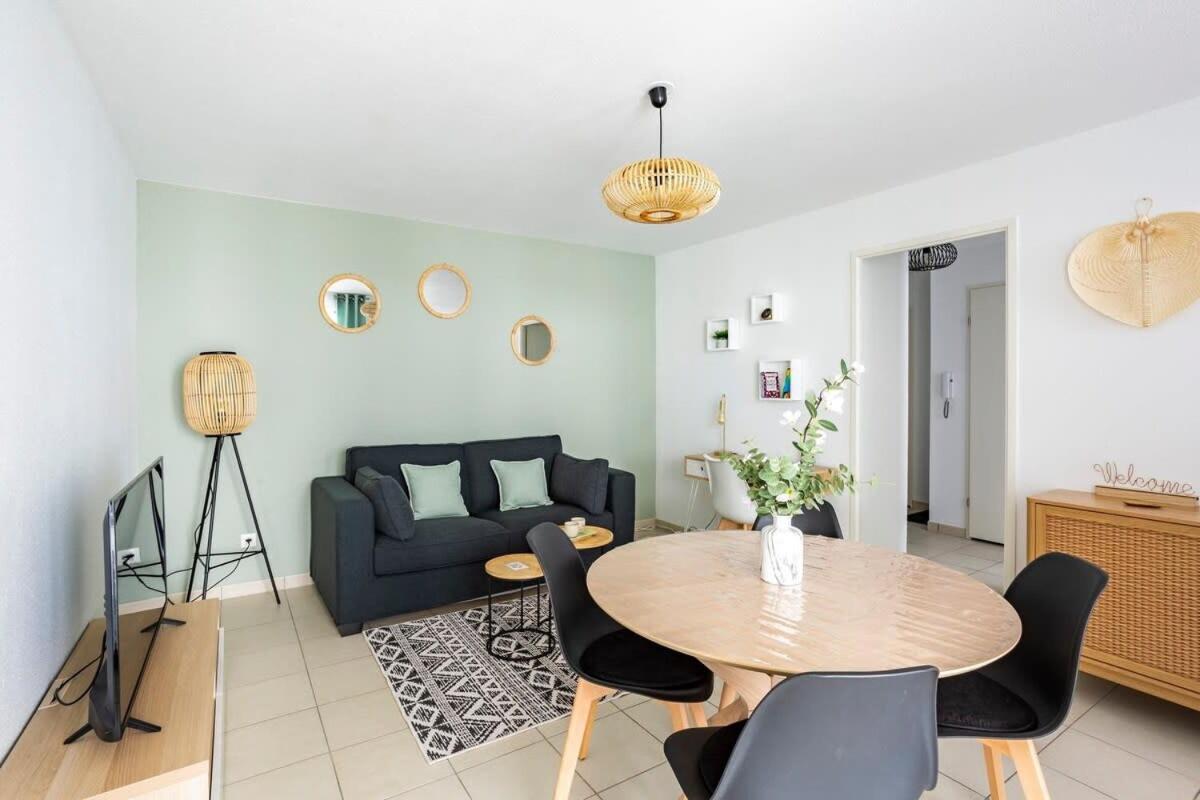 Ferienwohnung Le Sevigne - Cosy Et Calme - Balcon Et Parking Cesson-Sévigné Exterior foto